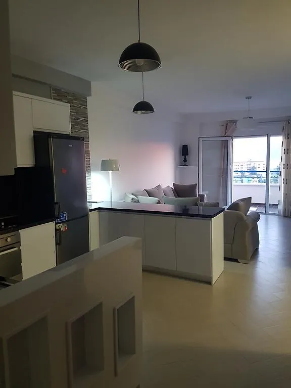 Modern Cozy Apartment Seaview Vlora Albánia